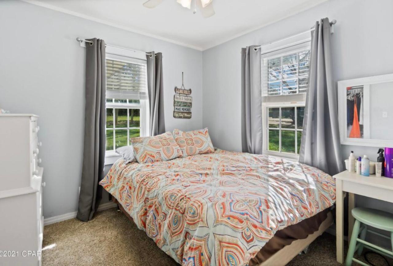 The Fifth Promise - A Cozy Lakehouse Retreat Chipley Esterno foto
