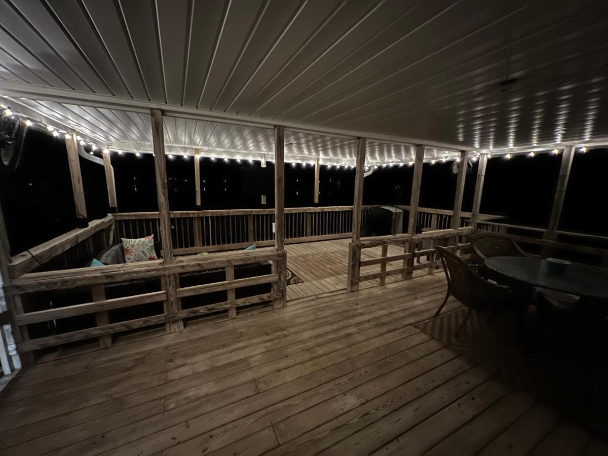 The Fifth Promise - A Cozy Lakehouse Retreat Chipley Esterno foto
