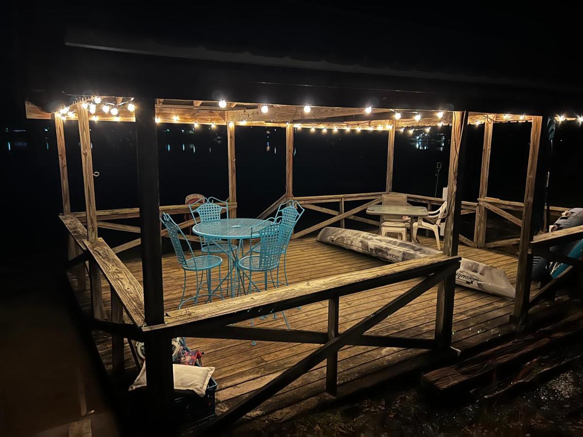 The Fifth Promise - A Cozy Lakehouse Retreat Chipley Esterno foto
